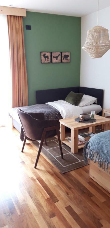 Apartment Zlatiborce Apartman *